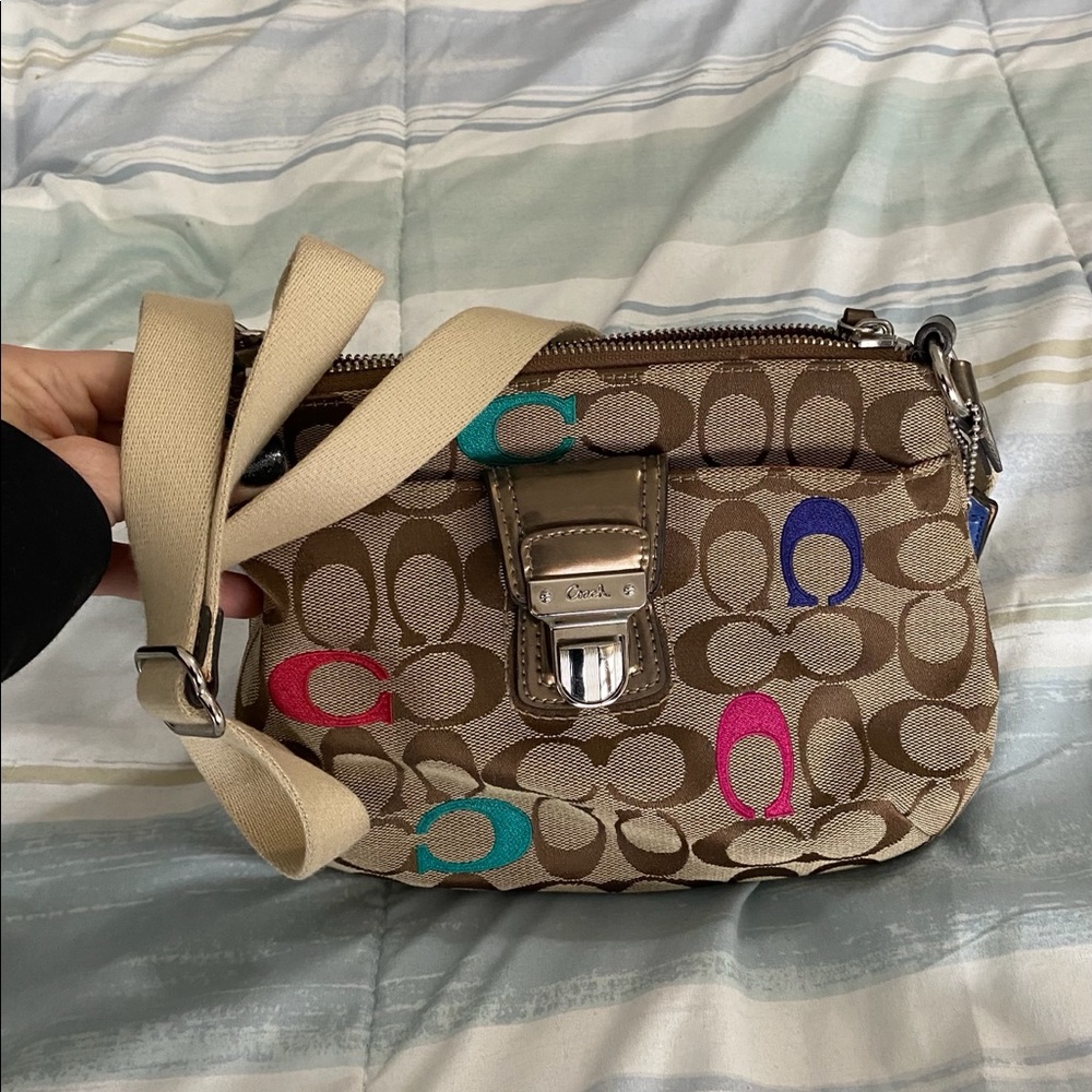 Coach Poppy Crossbody